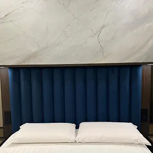  Appartamento Santa Maria Maggiore Luxury